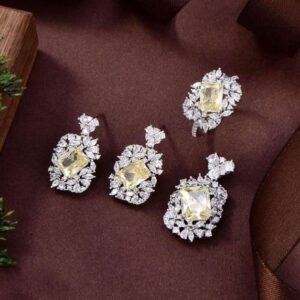 Sophisticated 925 Sterling Silver Pendant Set with Dazzling Simulated Diamonds