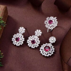 Charming 925 Sterling Silver Pendant Set with High-Quality Simulated Diamonds, Blending Grace with a Dazzling Finish.