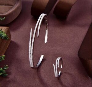 925 Sterling Silver Ring and Bangle Set Featuring  high grade Cubic Zircons,