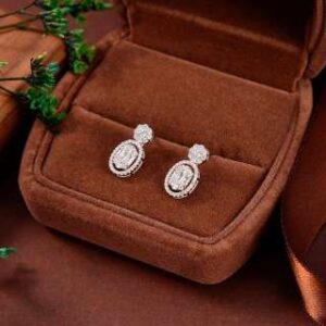 Sophisticated 925 Sterling Silver Stud Earrings, Shimmering with Simulated Diamonds