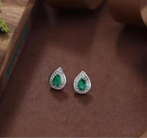 Minimalist Sterling Silver Earring Studs, Designed with Cubic Zirconia and Sophisticated Simplicity.