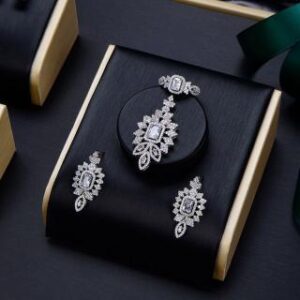 Gracefully styled, this 925 Sterling Silver Full Set is adorned with shimmering Simulated Diamonds
