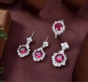 Timeless 925 Sterling Silver Pendant Set with Brilliant Cubic Zircons